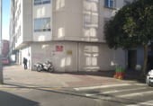 Local comercial en alquiler con 100m² en Pontevedra foto