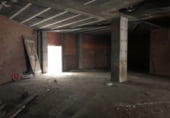 200m² commercial premises for sale in Pontevedra photo