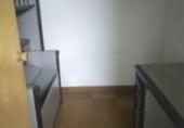 136m² commercial premises for sale in Pontevedra photo