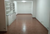 136m² commercial premises for sale in Pontevedra photo