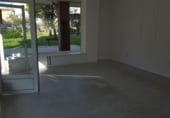 Local comercial en alquiler con 35m² en Torrelavega foto