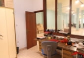 150m² commercial premises for sale in Laredo photo