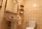 150m² commercial premises for sale in Laredo photo