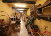 160m² commercial premises for sale in Laredo photo