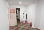 80m² commercial premises for sale in Laredo photo