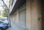 372m² commercial premises for sale in Lérida photo