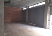 372m² commercial premises for sale in Lérida photo