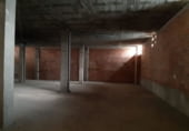 372m² commercial premises for sale in Lérida photo