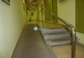 Local comercial en venta con 410m² en Segovia foto