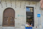 Local comercial en alquiler con 170m² en Segovia foto