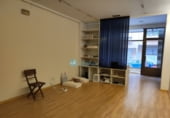 Oficinas en venta con 96m² en Segovia foto