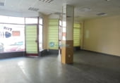 Local comercial en venta con 125m² en Segovia foto