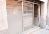 Local comercial en alquiler con 80m² en el Prat de Llobregat foto