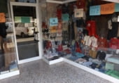 Local comercial en alquiler con 90m² en el Prat de Llobregat foto