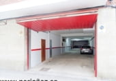 Local comercial en venta con 300m² en el Prat de Llobregat foto