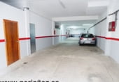 Local comercial en venta con 300m² en el Prat de Llobregat foto