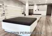 Local comercial en alquiler con 235m² en el Prat de Llobregat foto