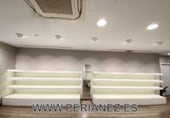 Local comercial en alquiler con 235m² en el Prat de Llobregat foto