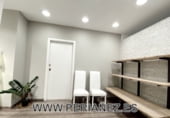 Local comercial en alquiler con 235m² en el Prat de Llobregat foto