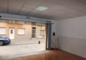 Local comercial en venta en el Prat de Llobregat foto