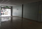 Local comercial
en lloguer
amb 690m² a A Coruña foto