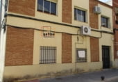 Local comercial Industrial en venta con 308m² en Valdepeñas foto