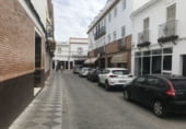 Oficinas en alquiler con 140m² en Lebrija foto