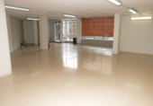 270m² commercial premises for sale in Tarrasa photo