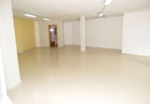 270m² commercial premises for sale in Tarrasa photo