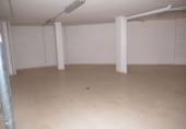 270m² commercial premises for sale in Tarrasa photo