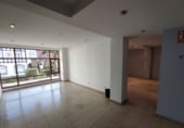 Oficines
en lloguer
amb 75m² a Navia foto