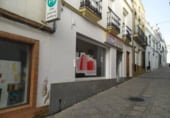 Local comercial en alquiler con 130m² en Fregenal de la Sierra foto
