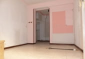 Local comercial
en venda
amb 90m² a Torrelavega foto