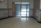 Local comercial
en lloguer
amb 150m² a La Puebla del Río, Calle COMERCIO, 93 foto