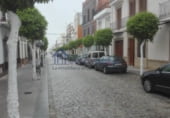 Local comercial
en lloguer
amb 150m² a La Puebla del Río, Calle COMERCIO, 93 foto