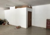 Local comercial en alquiler con 200m² en Gondomar foto