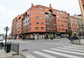 
Local
en alquiler
con 75m² en Oviedo, en la zona de Pando foto
