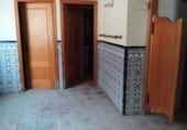 Local comercial en venta con 447m² en Burriana foto
