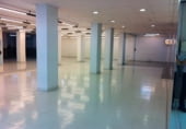 1260m² locaux commerciaux pour location à Reus photo