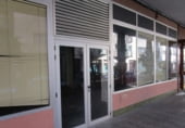 Local comercial en venta con 199m² en Tortosa foto