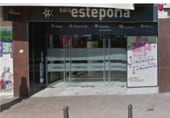 Local comercial en venta con 976m² en Estepona foto