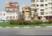 Local comercial en venta con 976m² en Estepona foto