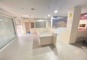 188m² cafétéria pour vente à Séville, dans le quartier de Santa María de Ordás-San Nicolás photo