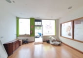 76m² commercial premises for rent in Grado photo