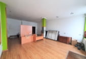 76m² commercial premises for rent in Grado photo