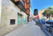Local comercial en alquiler con 207m² en Oviedo, en la zona de Pumarín foto