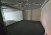 Local comercial en alquiler con 207m² en Oviedo, en la zona de Pumarín foto