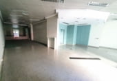 Local comercial en alquiler con 207m² en Oviedo, en la zona de Pumarín foto