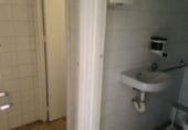 Local comercial en alquiler con 100m² en Esplugues de Llobregat foto