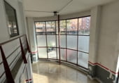 174m² locaux commerciaux pour location à Cornellà de Llobregat photo